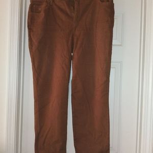 Gloria Vanderbilt jeans